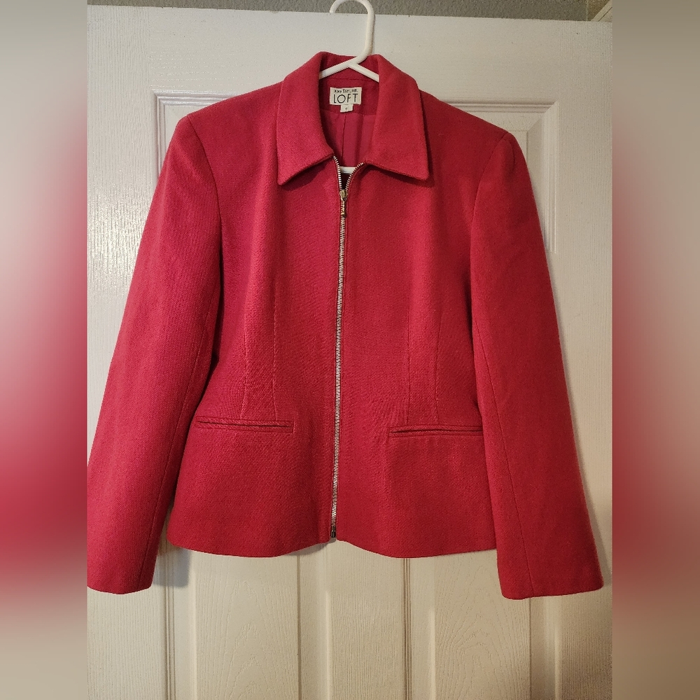 LOFT Women's Bold Red Zip Blazer